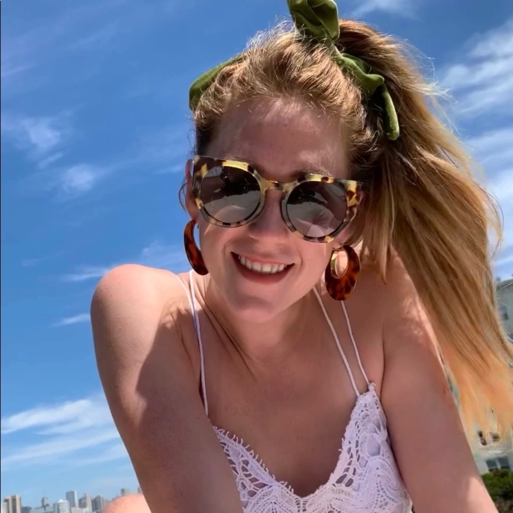 Meet your Posher, Alison